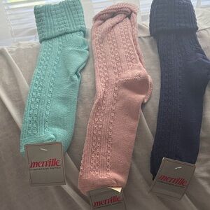 Women’s Merville Cozy Cable Knit Knee-High Socks - Mint, Blush, Navy size 9-11